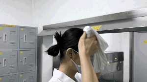 人員進(jìn)入潔凈車間潔凈區(qū)更衣和行為規(guī)范【演示】 人員進(jìn)入潔凈車間潔凈區(qū)更衣和行為規(guī)范【演示】